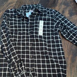 Cat & Jack Black and White Casual Button Down Shirt